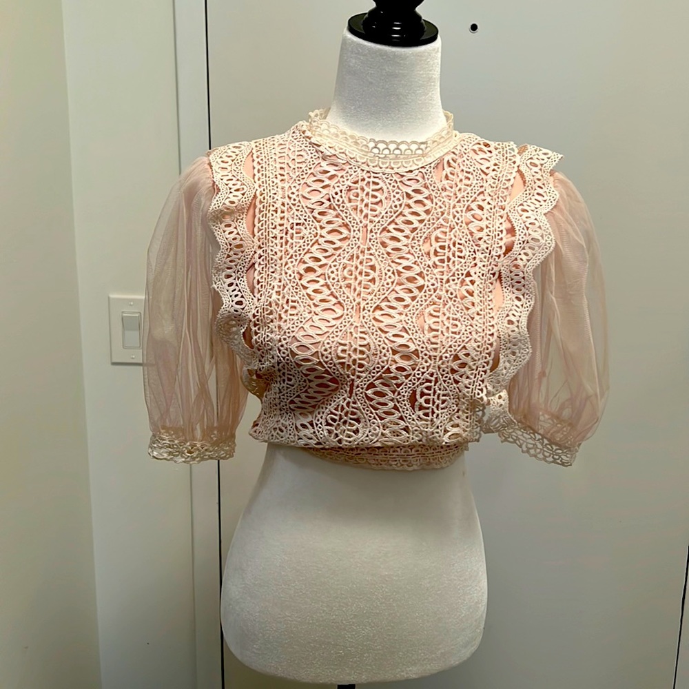 Crop top